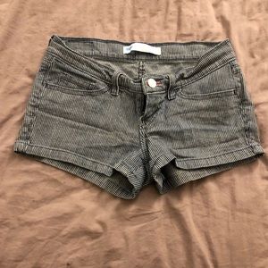 Levi’s Blue & White Striped Shorts, 0/24